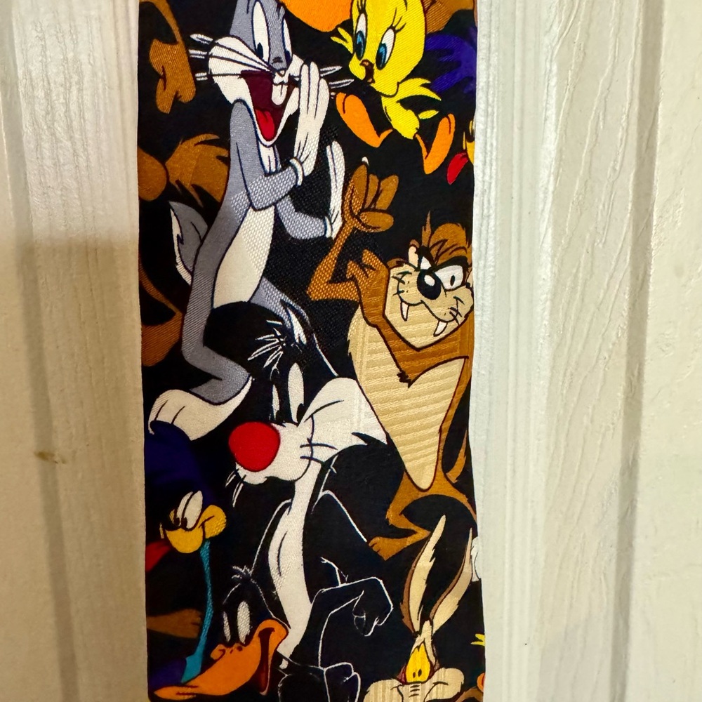 Vintage 1990s Looney Tunes Mania Silk Men’s Tie